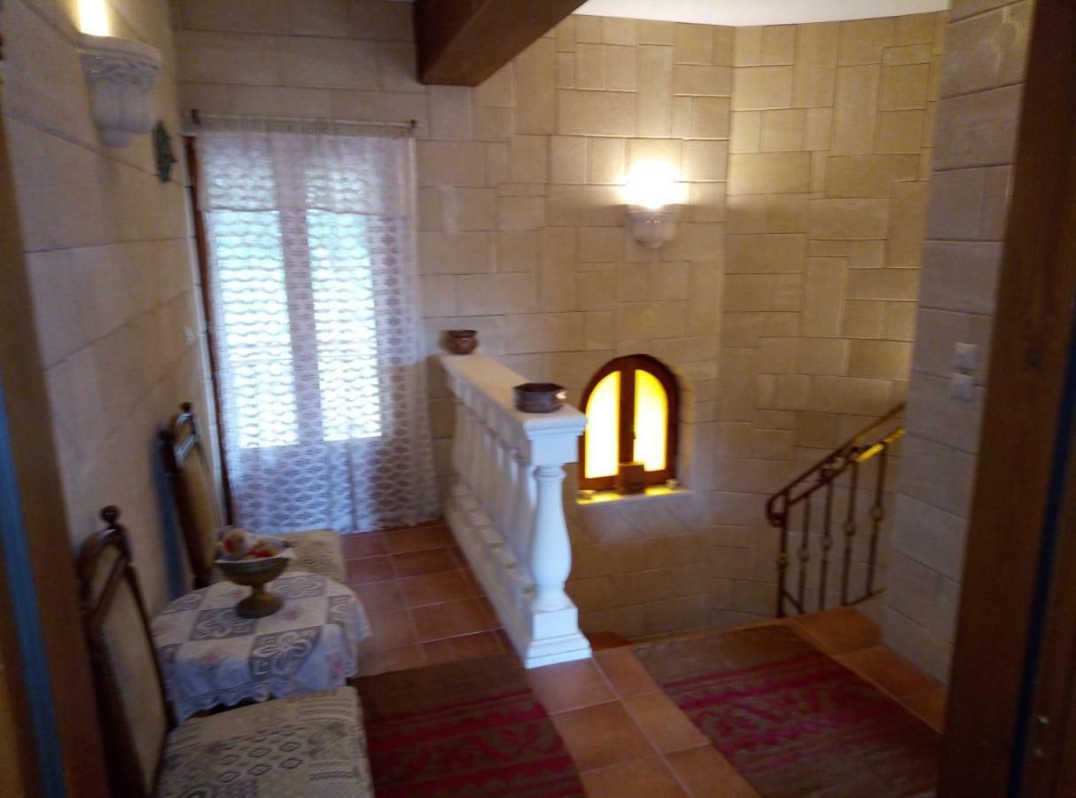 Villa Silvia Agios Matthaios  Luaran gambar